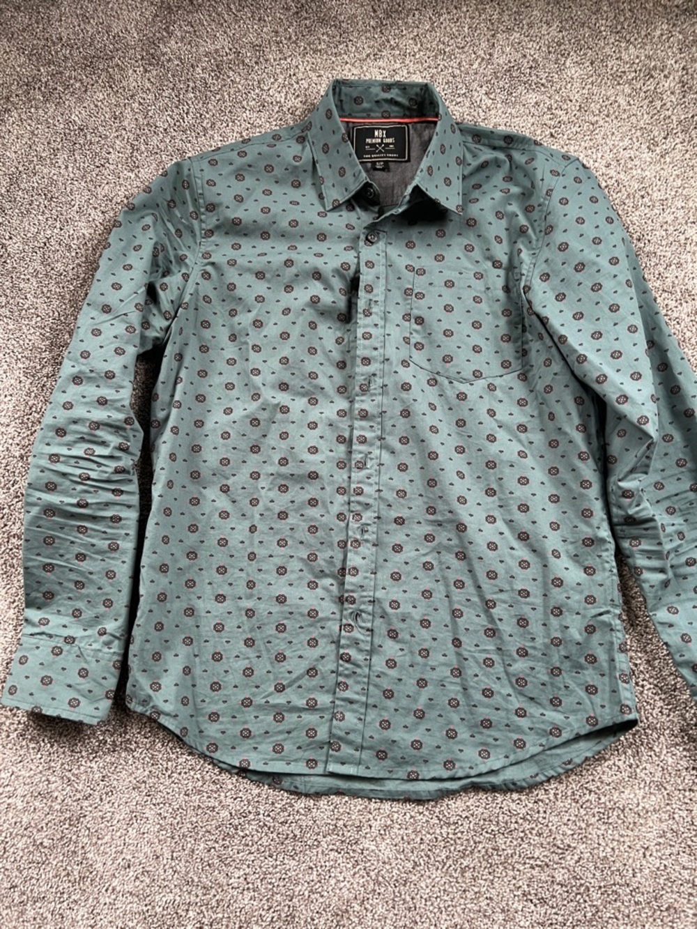 Men's Green Printed Long-Sleeve Button-Down Shirt